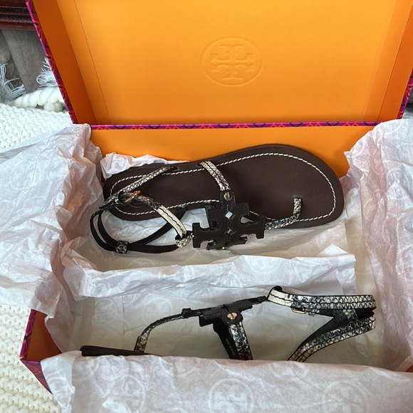 Tory Burch Chandler flat sandal 7 - Picture 7 of 8